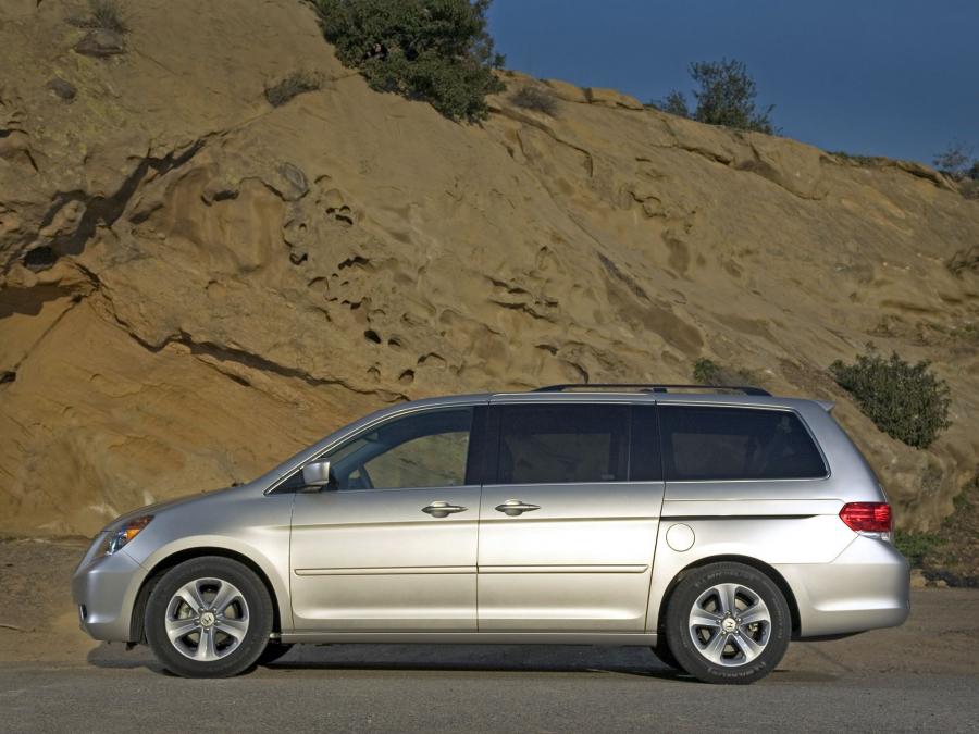  Honda Odyssey 2005 года  (US) (фото 2 из 49)